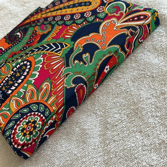 Vera Bradley IPAD case - Picture 3 of 13